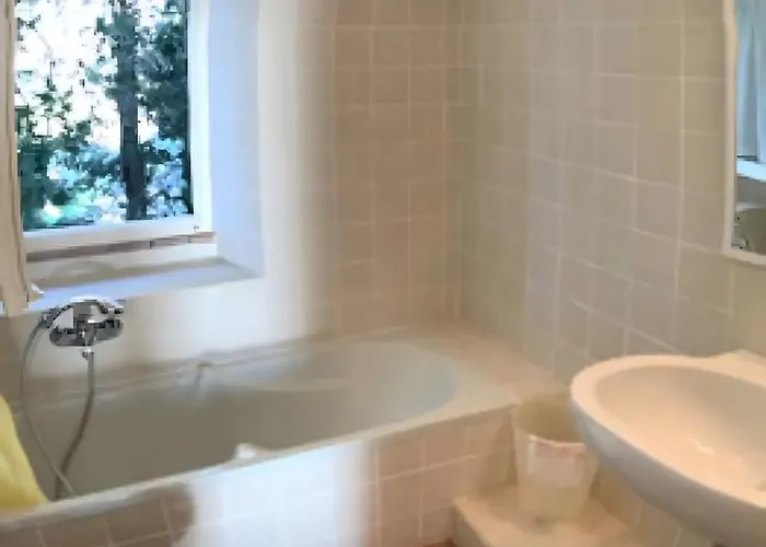 La Casa Rossa 2 *